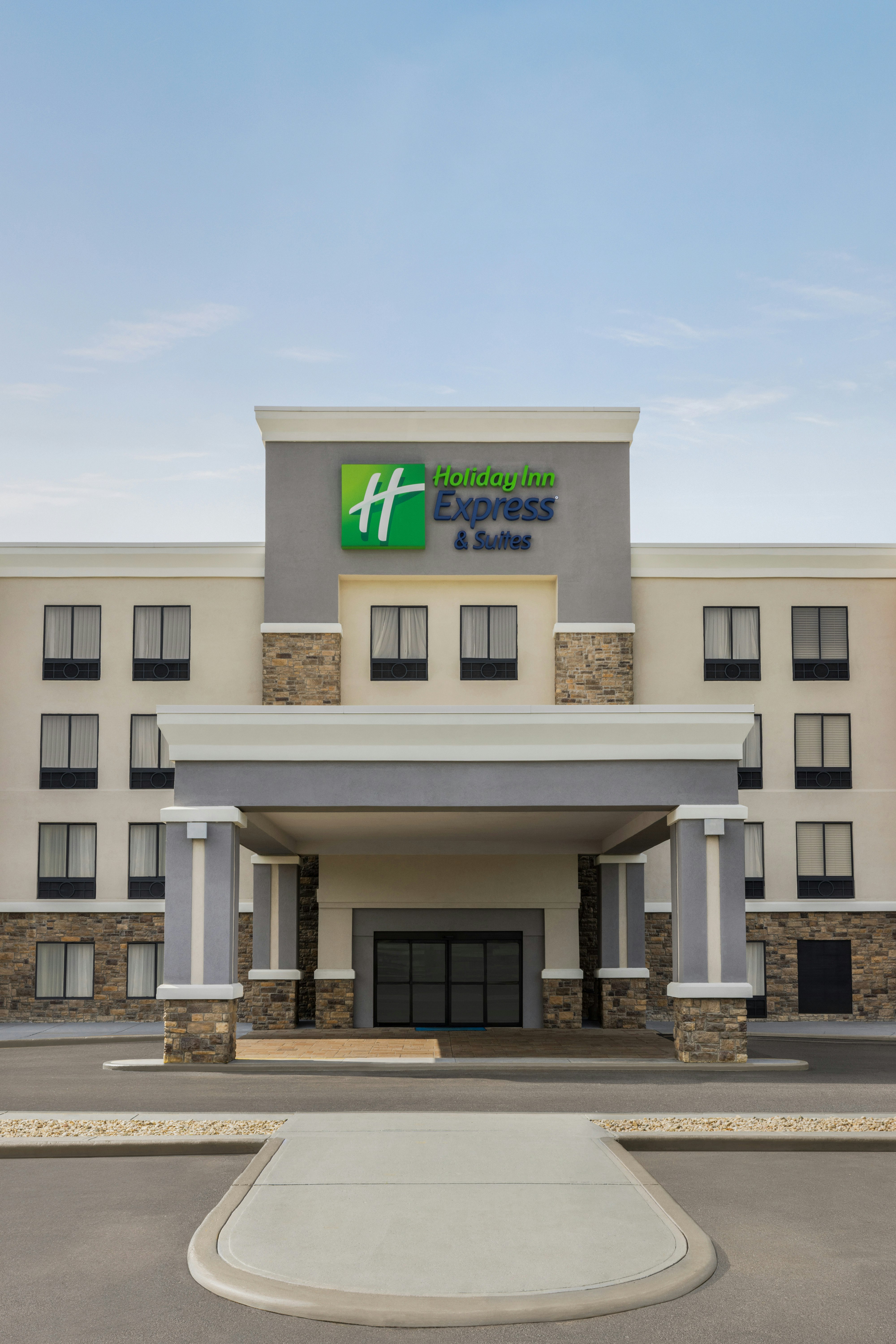 Holiday Inn Express And Suites Indianapolis W Airport Area 2/65