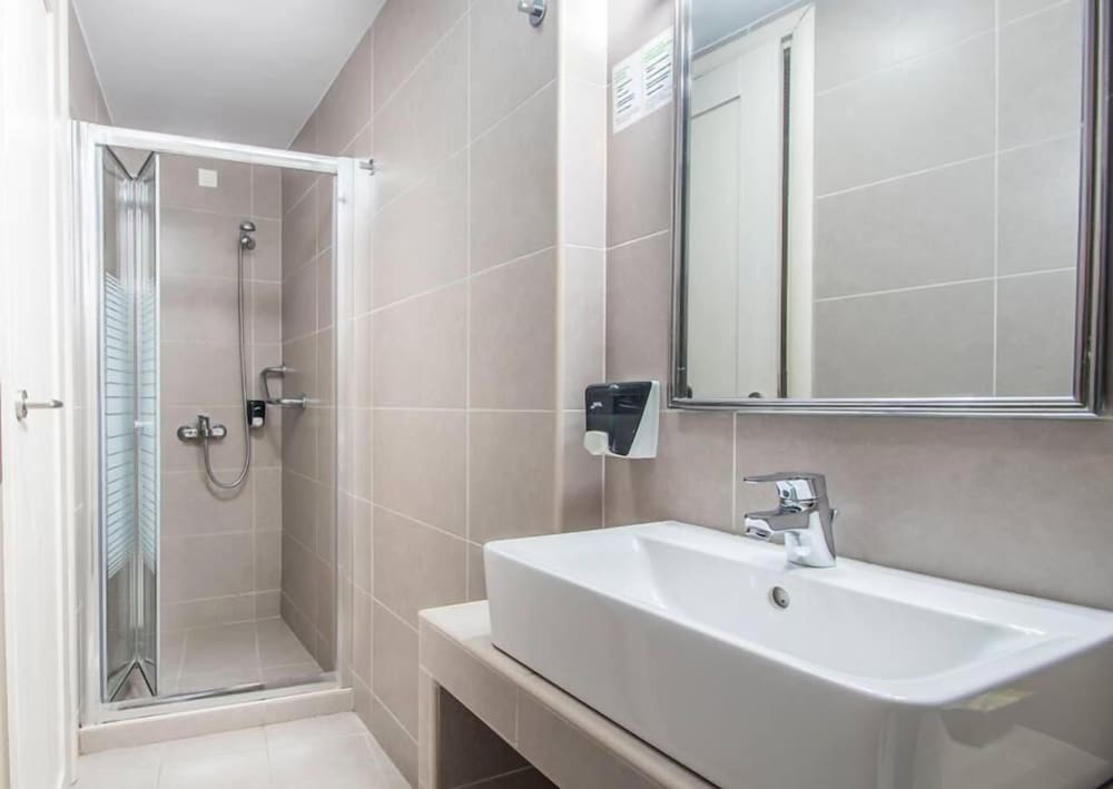 Hotel Diogenis 10/44