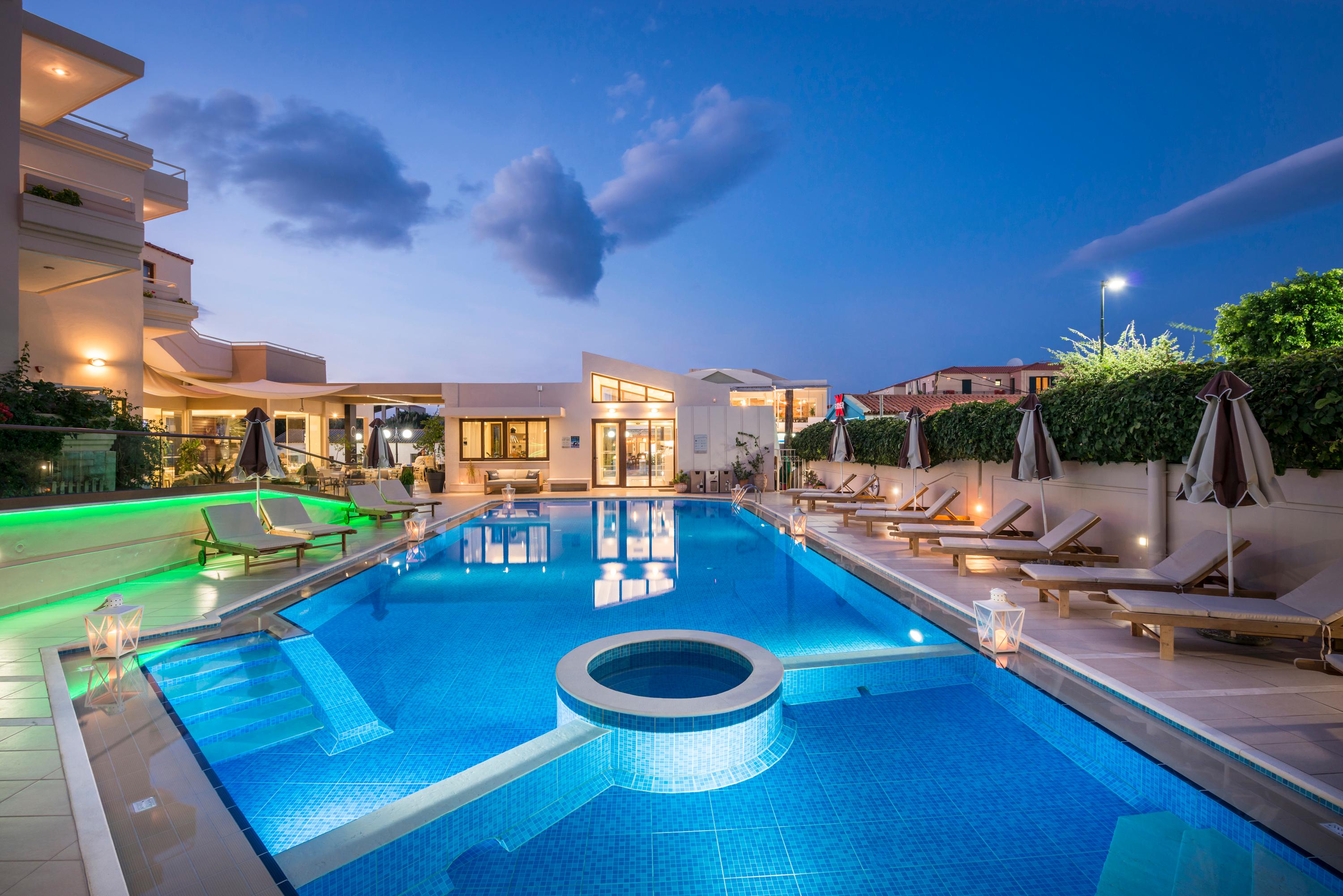Oscar Suites and Village 45/46