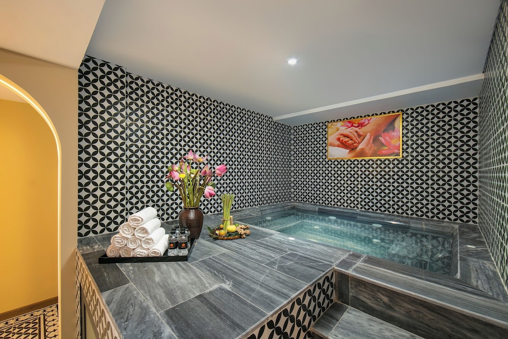 Grand Sunrise Palace Hoi An 22/49