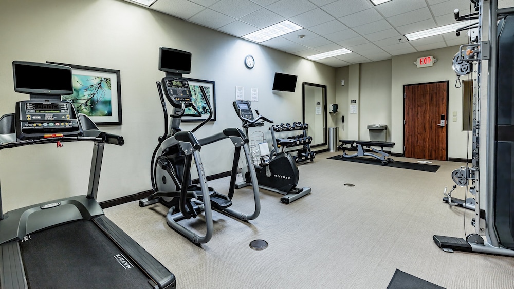 Staybridge Suites Laredo International Airport 15/42