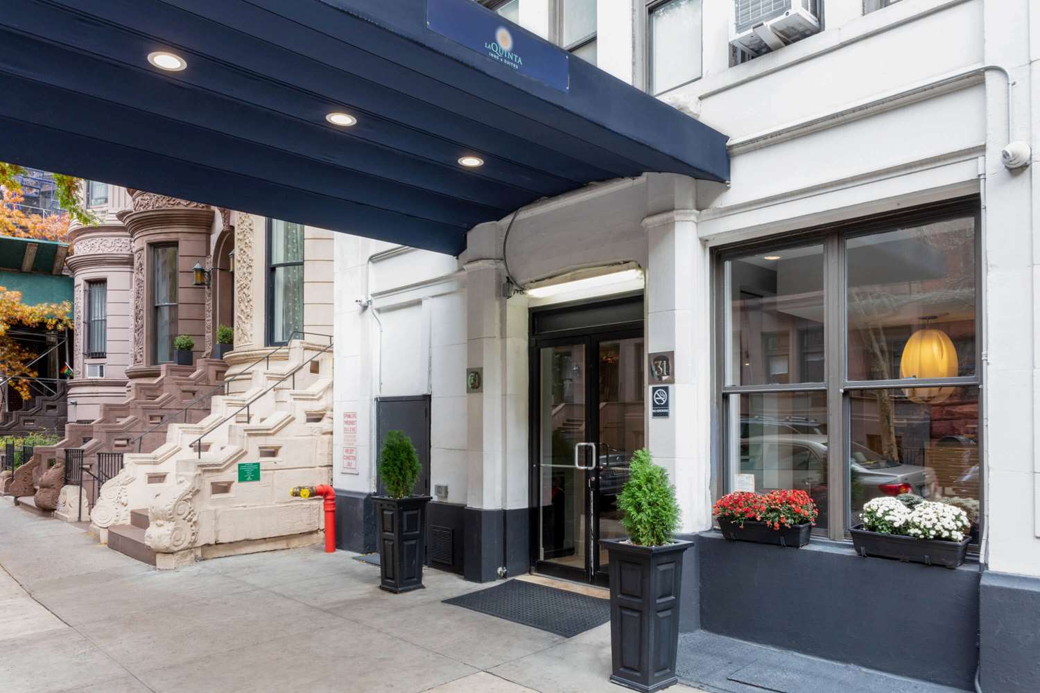 La Quinta Inn & Suites by Wyndham New York City Central Park 6/61