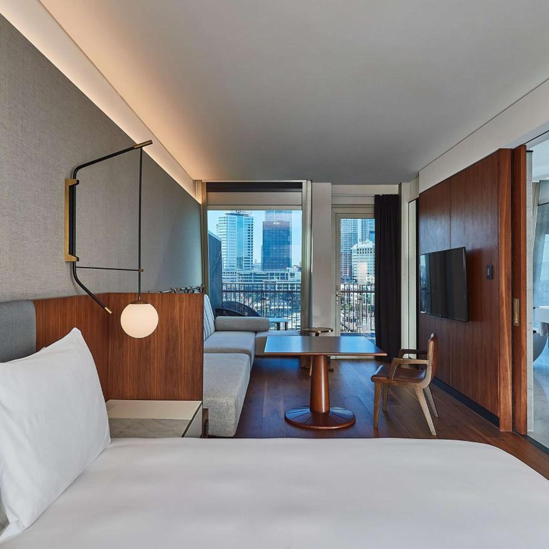 Roof Top, King Bed, Harbour View, Balcony