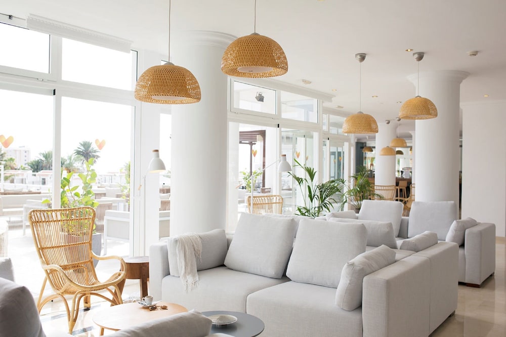 Coral Ocean View - Adults Only 30/50