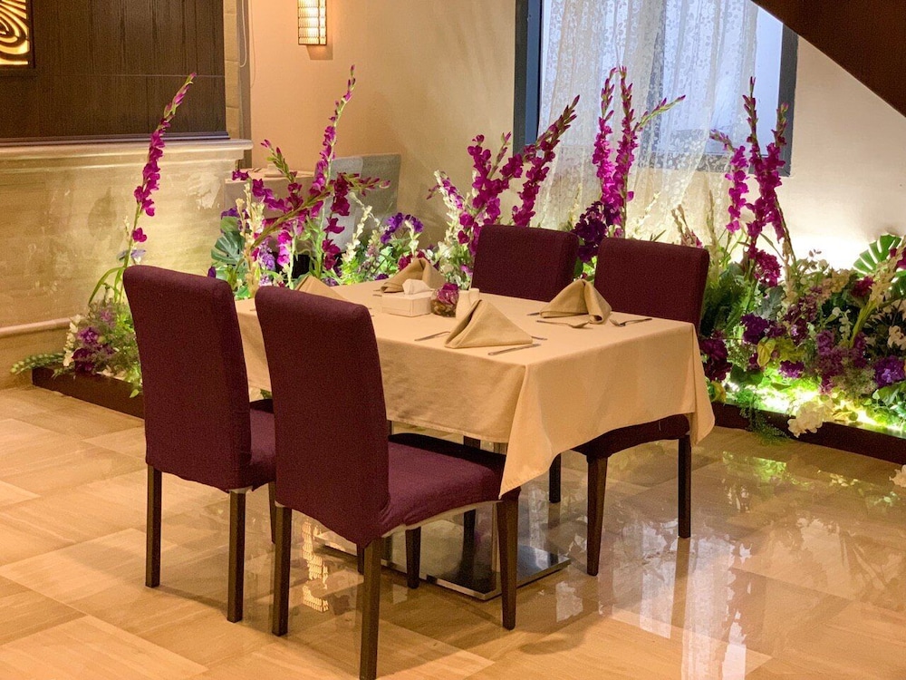 فيوليت(Violet Al Azizia Hotel) 41/50