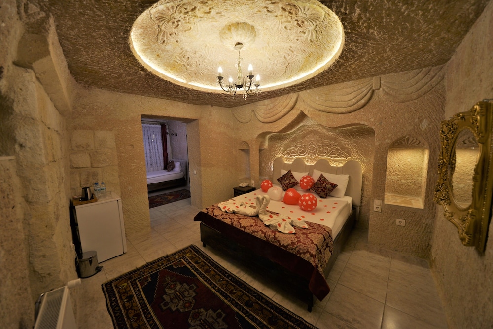 Dedeli Konak Cave Hotel 19/24