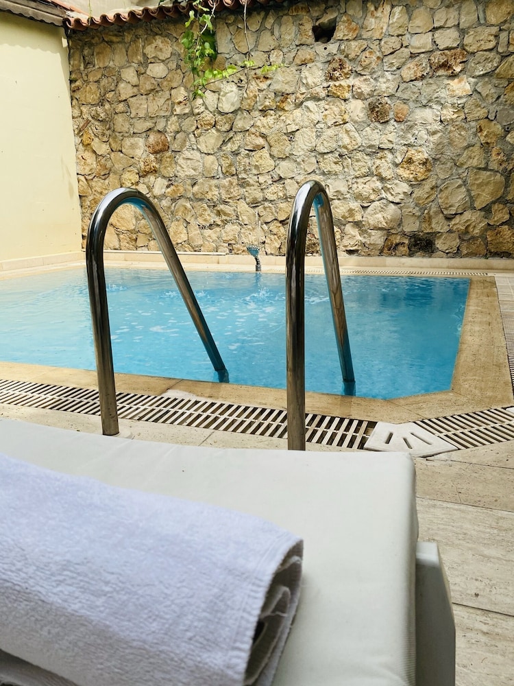Kaleici Hotel 29/63
