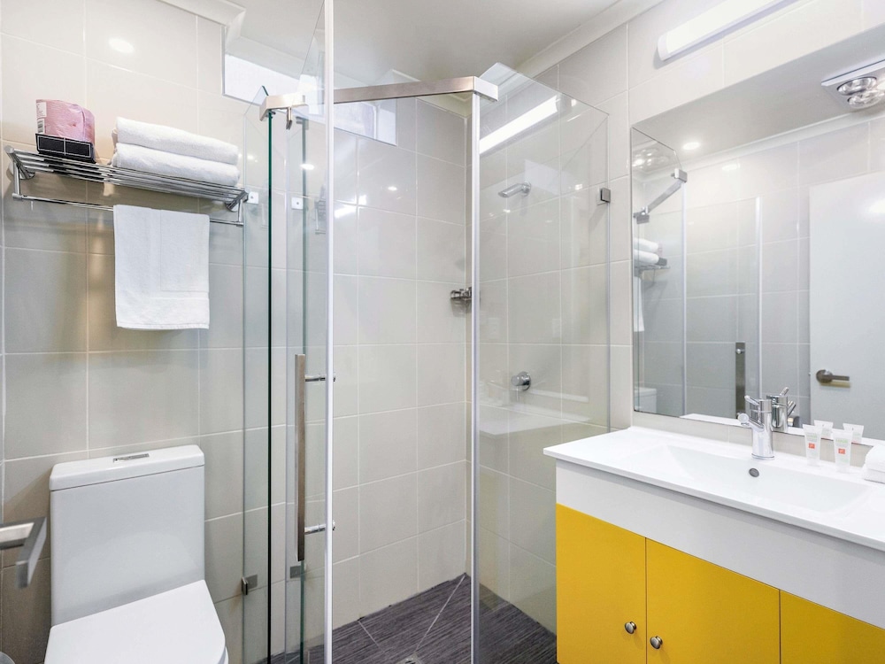 Ibis Styles Kingsgate 56/58