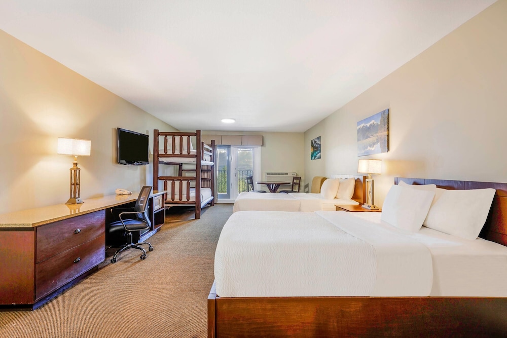 Studio, Suite, 2 Queen Beds