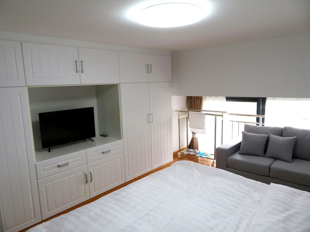 Yunzu Aparthotel (Huanlegu Branch) 34/48