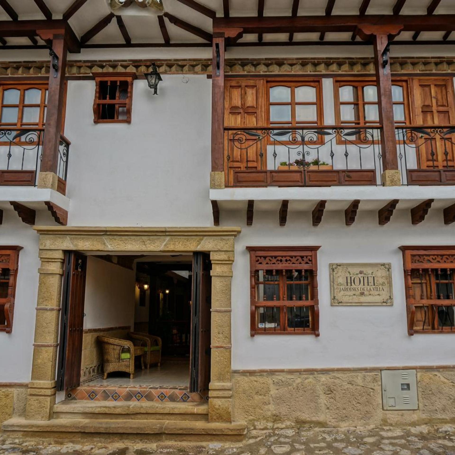 Hotel Jardines De La Villa 3/29