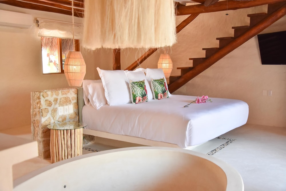 Soho Boutique Holbox 24/50