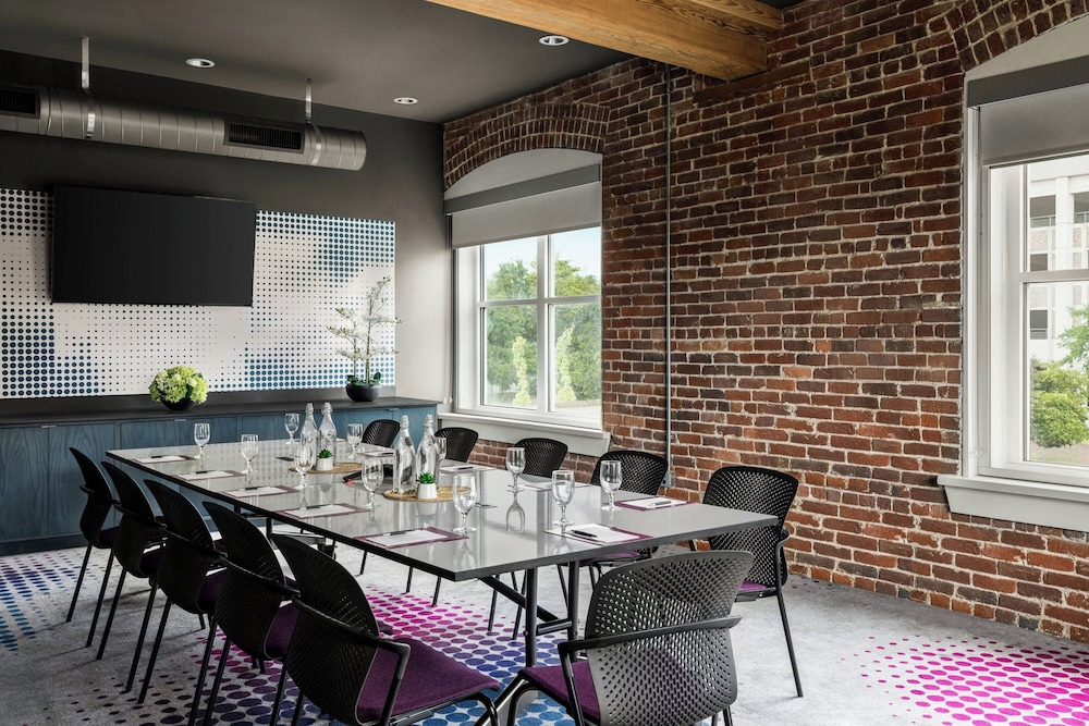 Aloft Wilmington at Coastline Center 40/50