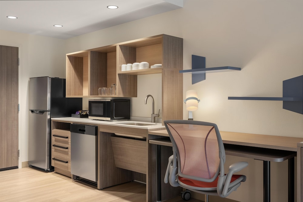 Home2 Suites by Hilton Hazleton 36/43