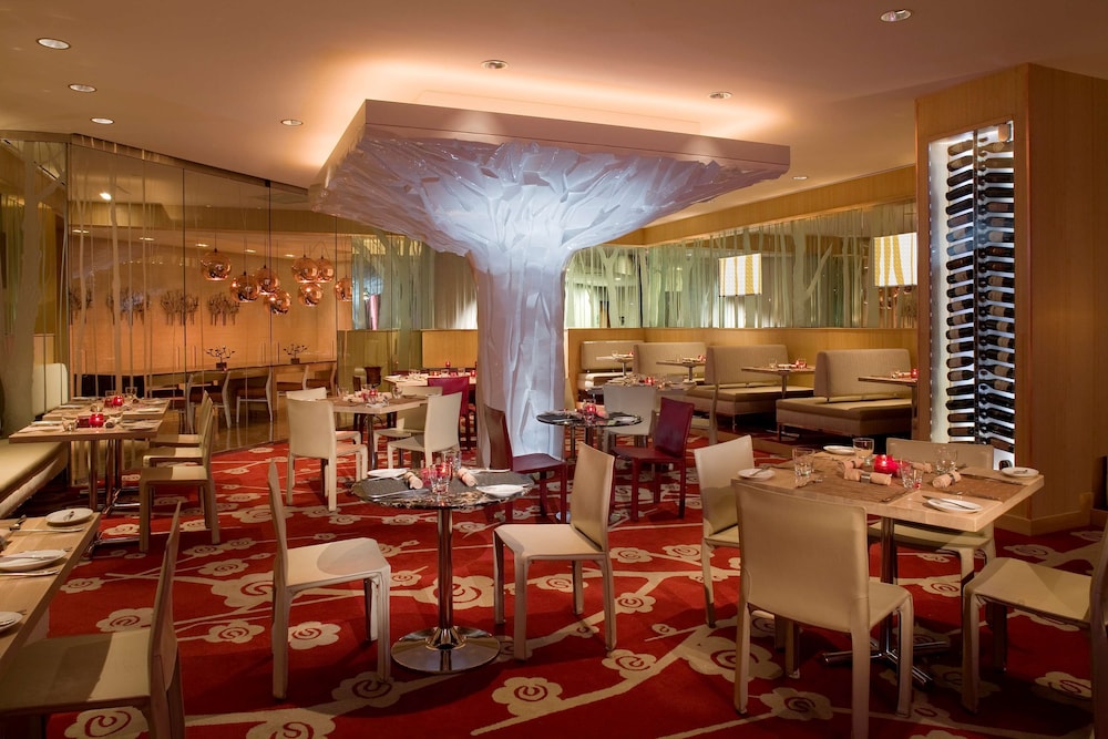 Hyatt Regency New Brunswick 51/66