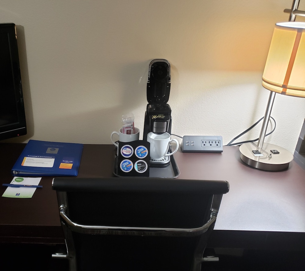 Comfort Inn Paducah I-24 17/36