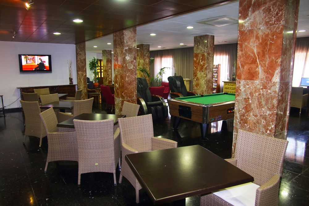 Hotel Tropical Ibiza 38/45