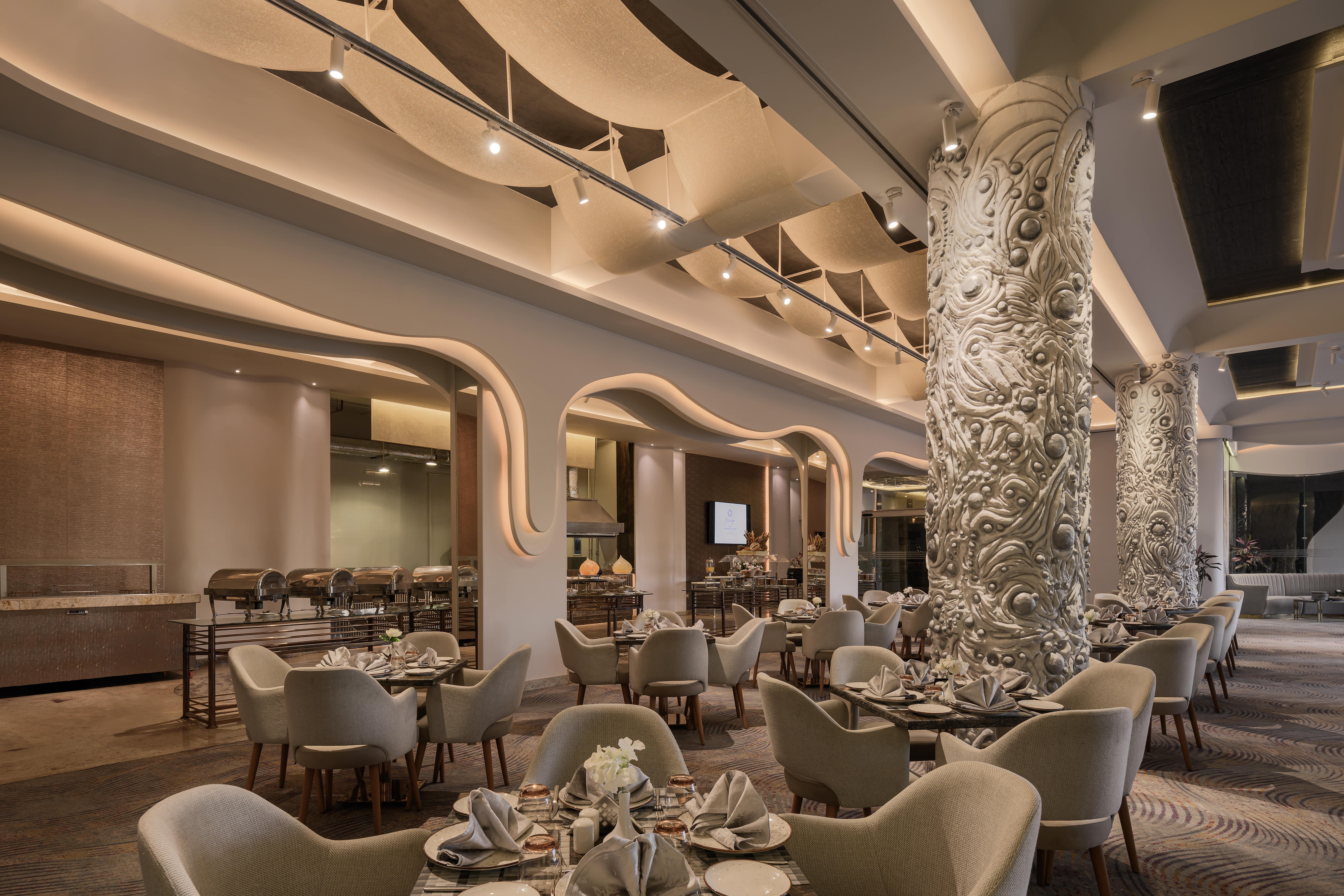 Mirage Hotel & Conference Center 36/53