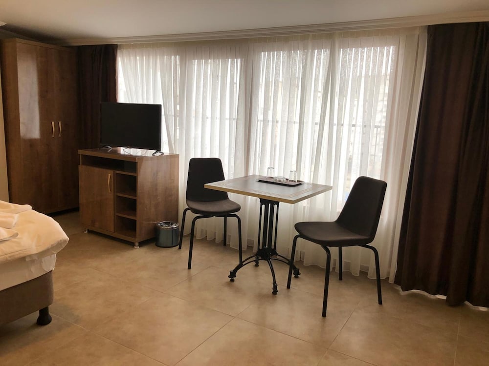 Hotel Real Life 62/74