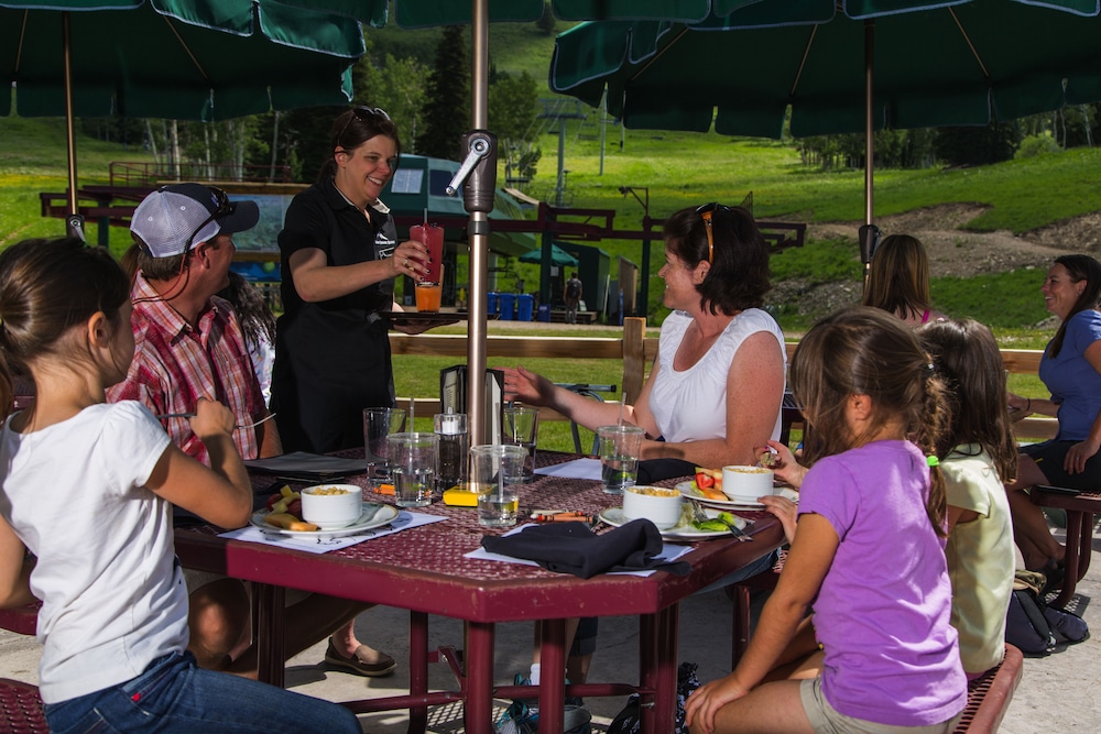 Sioux Lodge Suites by Grand Targhee Resort 33/50