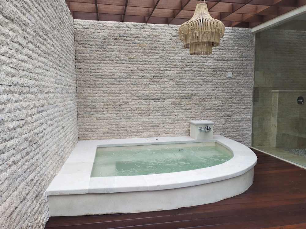 Three Brothers Bungalows & Villas Legian 54/79