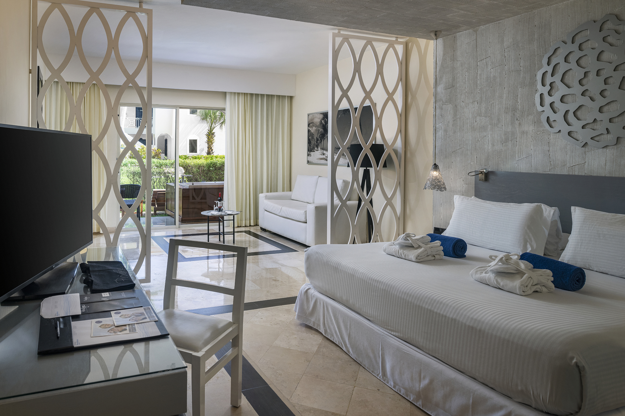 Junior Suite, Privilege, Hot Tub