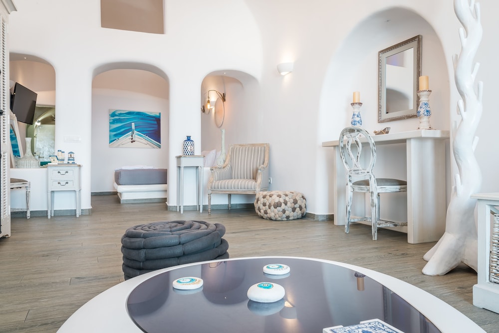 Angel Luxury Suites 24/46