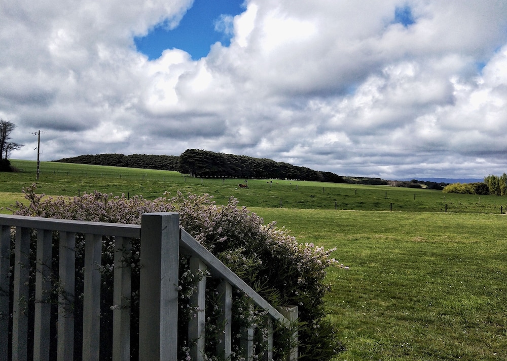 TWELVE APOSTLES MOTEL & COUNTRY RETREAT 44/50