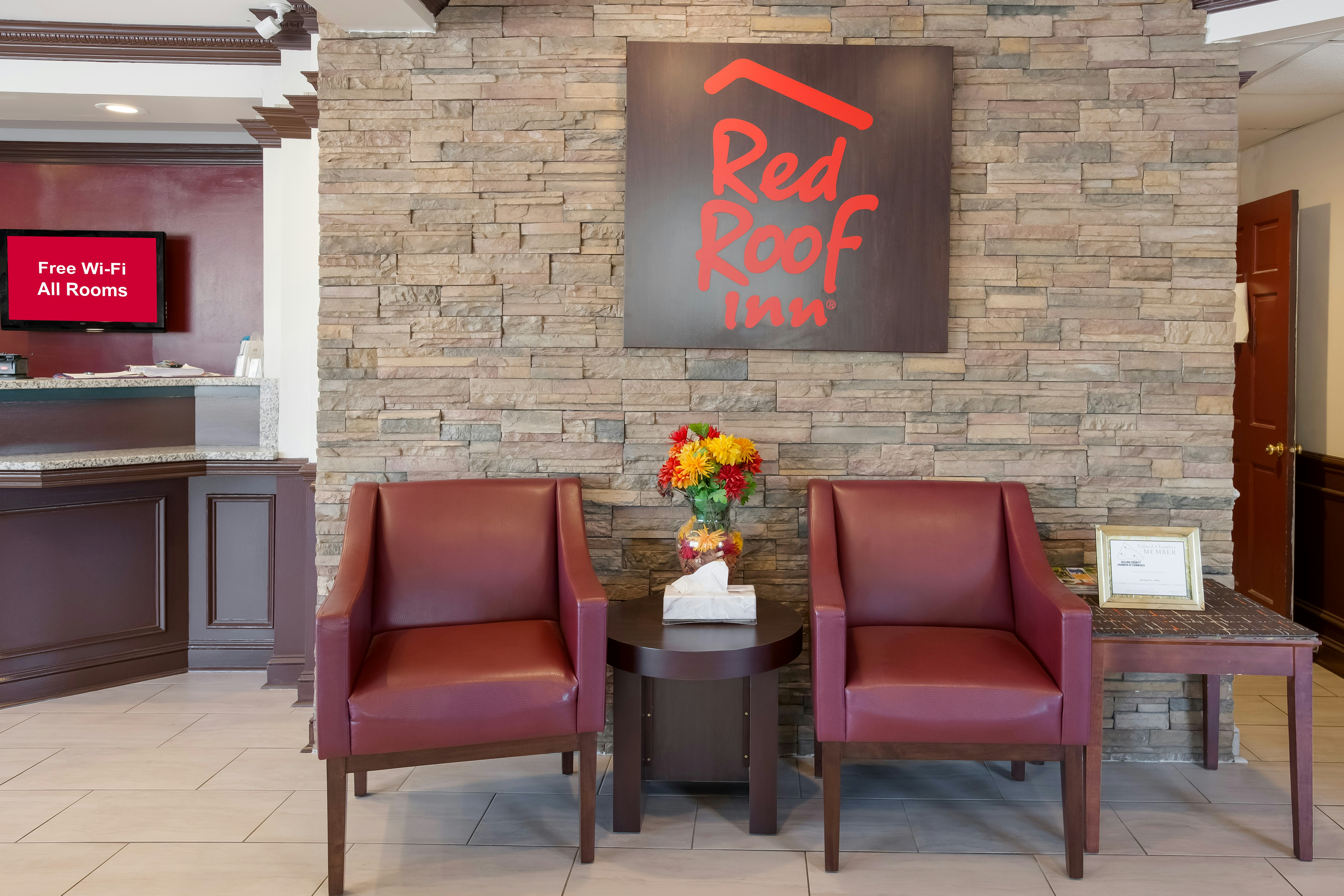 Red Roof Inn Dillon, SC 39/53