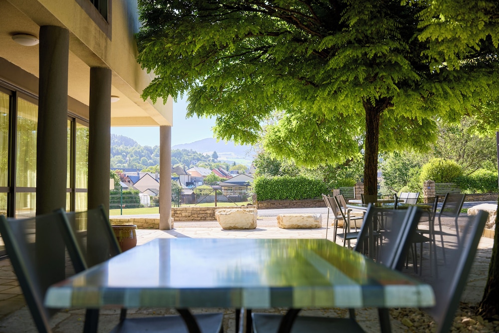 Hotel Eco - A75 43/47