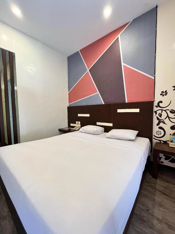 Puri Perdana Hotel & Convention Hall 22/57