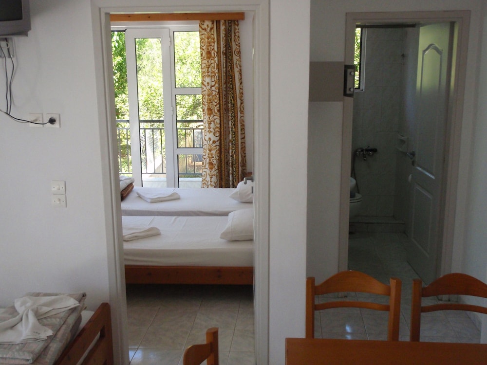 Niriis Hotel 22/50