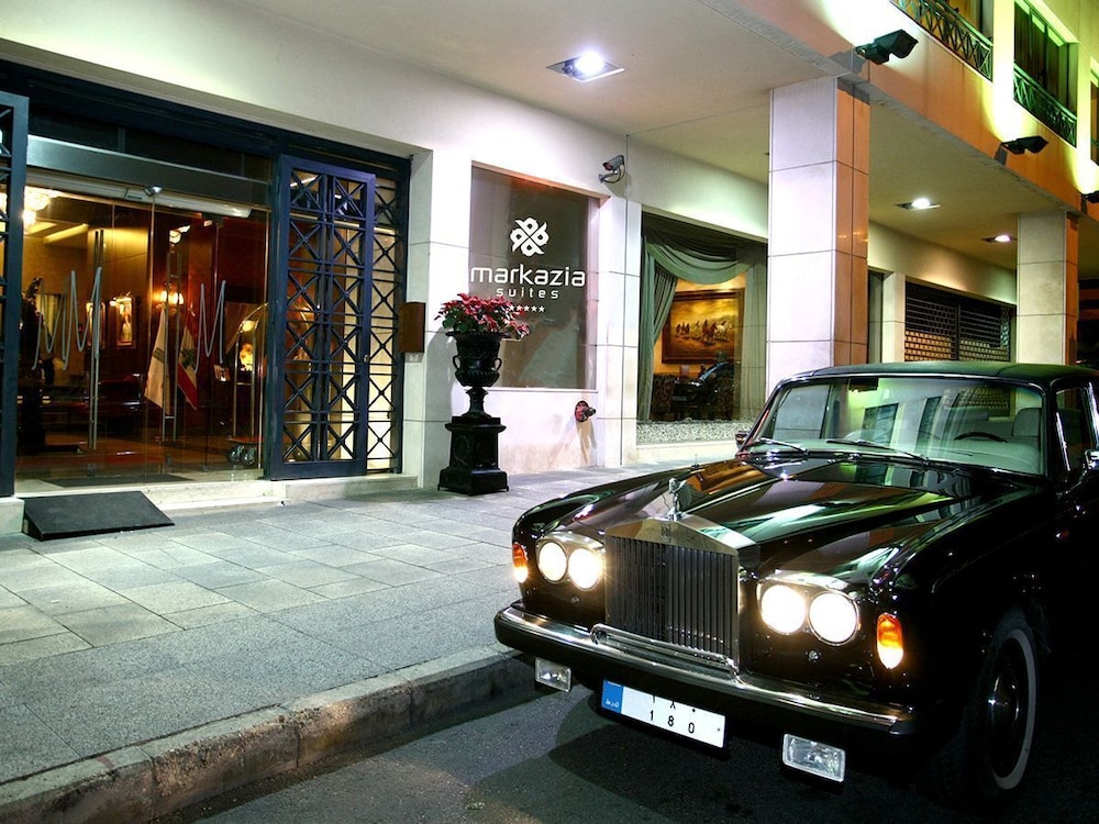 MARKAZIA SUITES 70/78