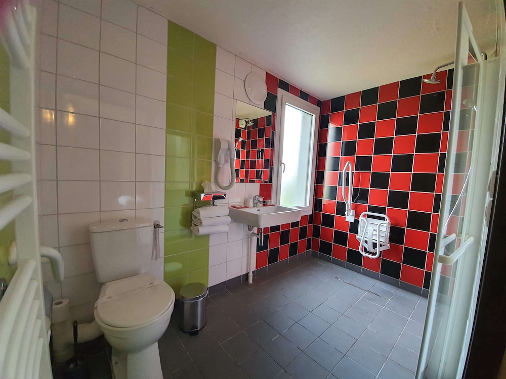 ENZO HOTELS CANNES ECLUSE by Kyriad Direct 19/31