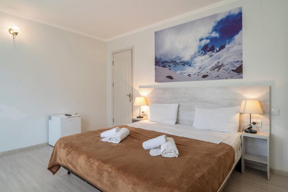 Basic, Quadruple, King and Twin Beds