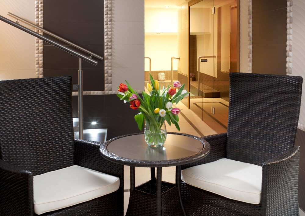 OREA HOTEL EXCELSIOR 17/35