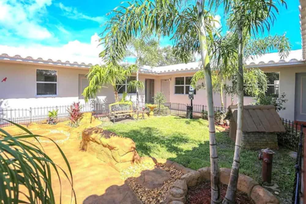 Richard s Pet Friendly Motel 29/41