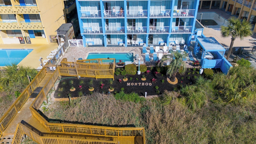 Beach Club At Montego Inn 5/66