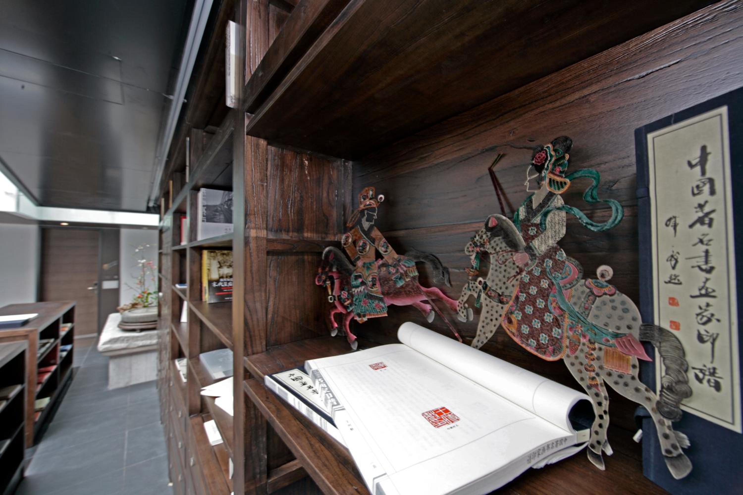 Shichahai Shadow Art Performance Hotel 25/51