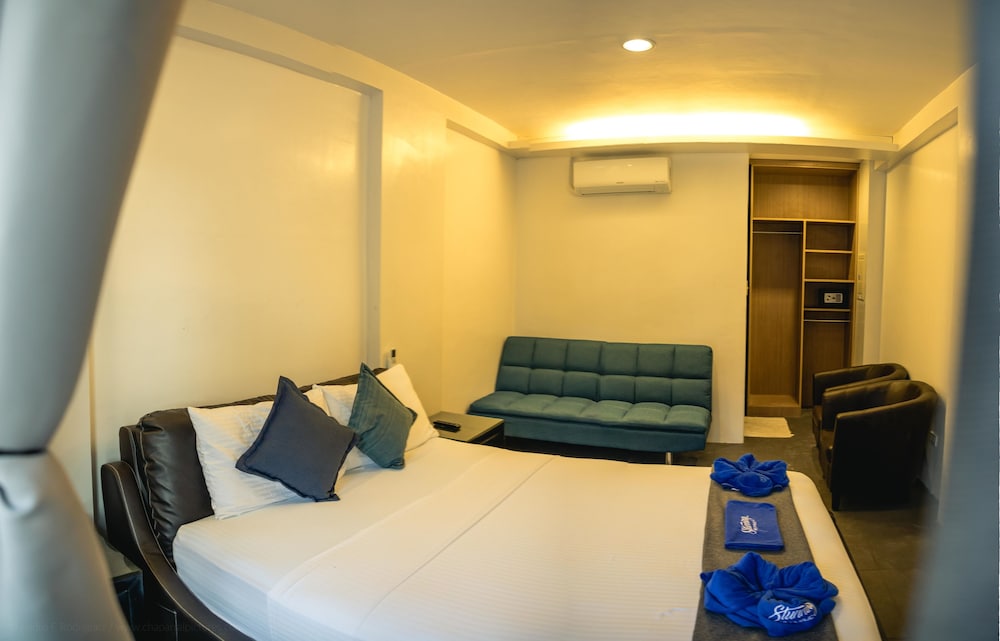 Stunning Republic Beach Resort 29/58