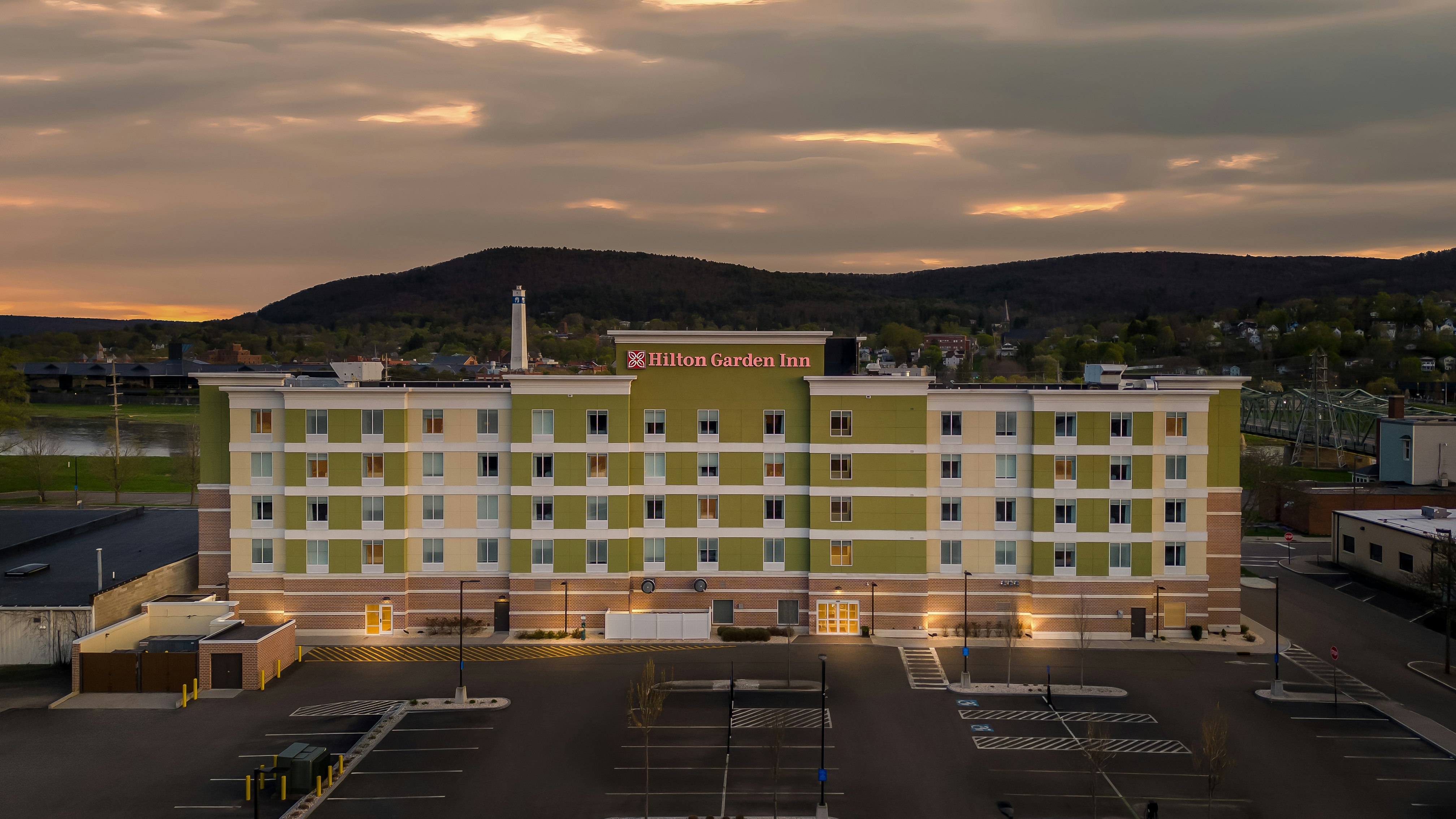 Hilton Garden Inn Corning Downtown 3/50