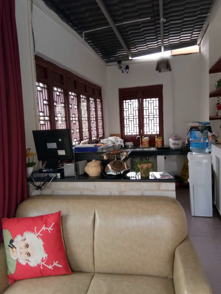 Shi Lin Family Folk Inn 30/46