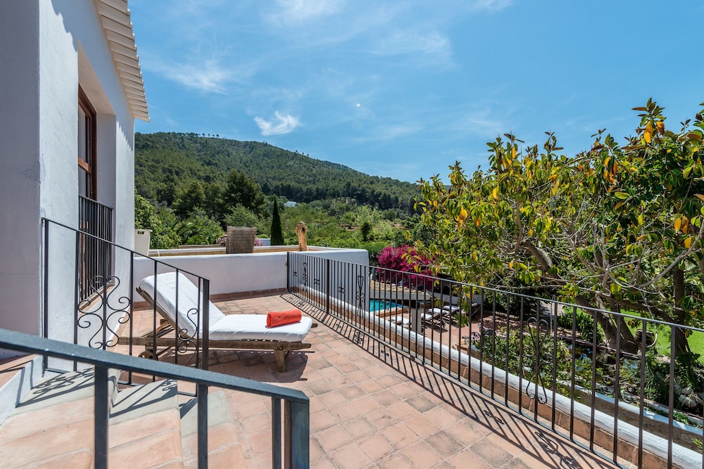 Agroturismo Can Pere Sord 36/50