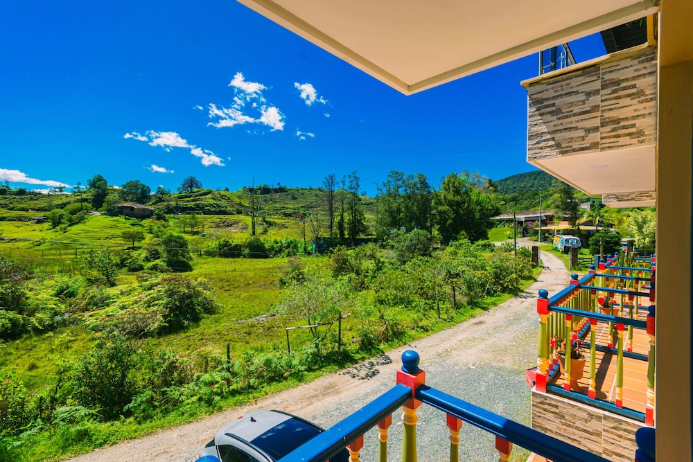 Hotel Bambu Guatape 40/50