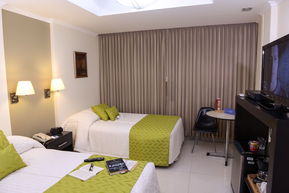 Ramada Hotel Guayaquil 19/45