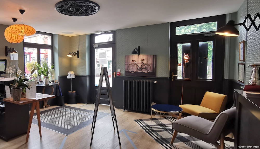 Hotel the Originals Saint Valery Sur Somme La Colonne de Bronze Ex In 6/71