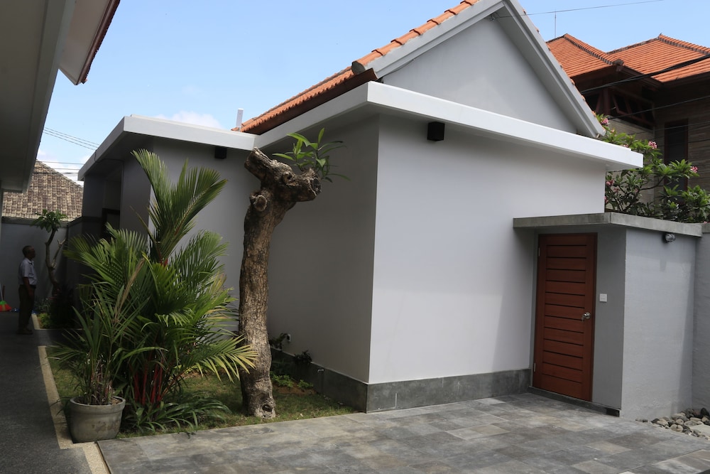 Sweet Corner Guest House 2/34