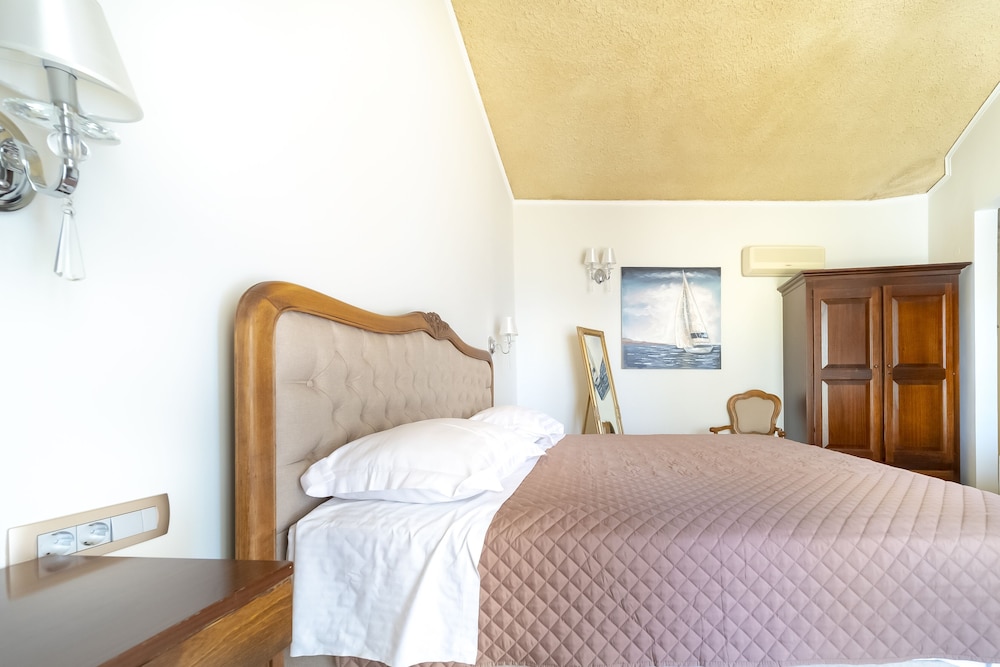 Hotel Agia Markella 18/50