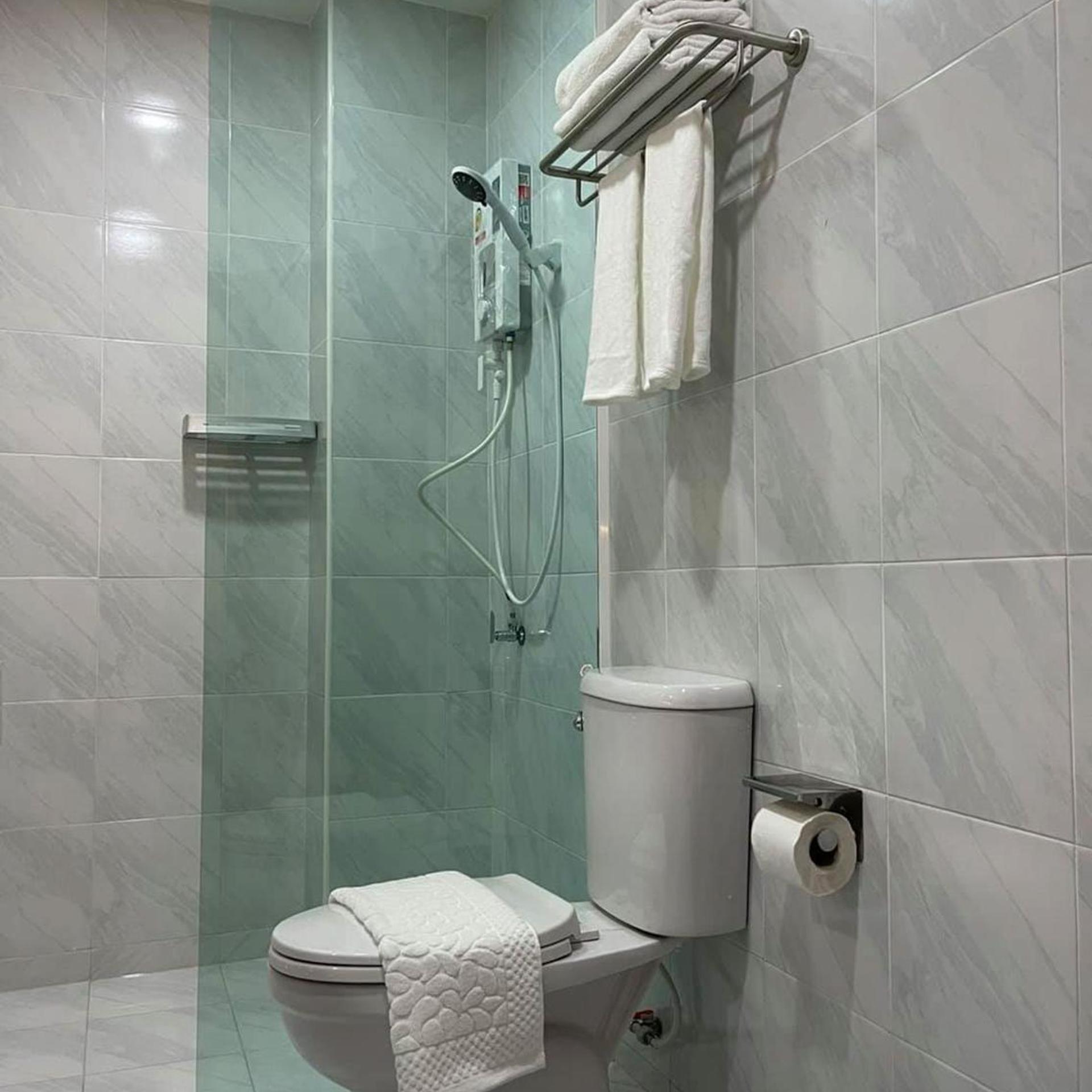 TJ Boutique Hotel 32/36