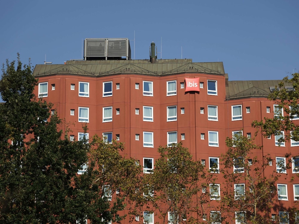 Ibis Frankfurt Centrum 3/75